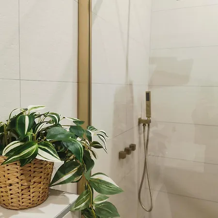 Le Strasbourgeois Moderne & Neuf Voyage En Alsace Estrasburgo